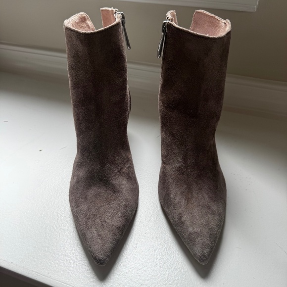 Charles by David Charles suede bootie size 7M - Picture 1 of 5